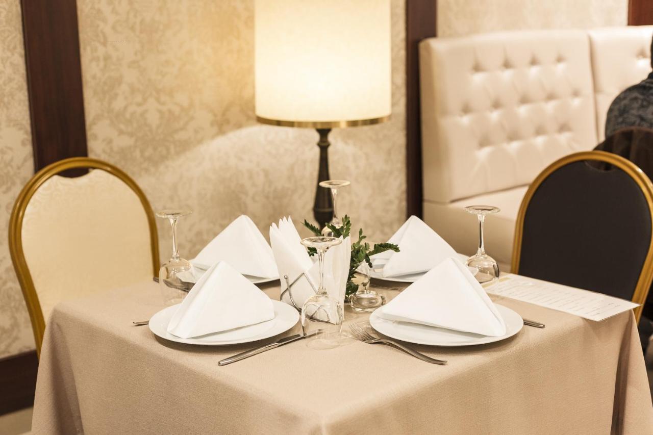 Colinele Aurii Cimislia酒店 外观 照片